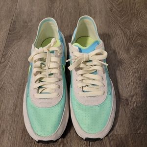 Nike Waffle One sneakers